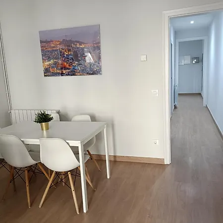 Sant Jordi Pisos - Dos De Maig Apartamento